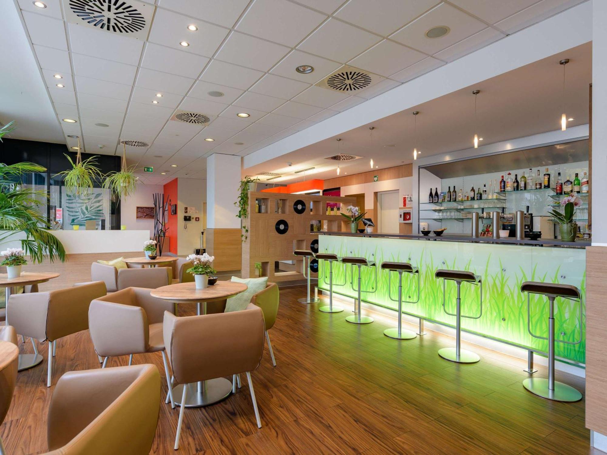 Ibis Heilbronn City Extérieur photo
